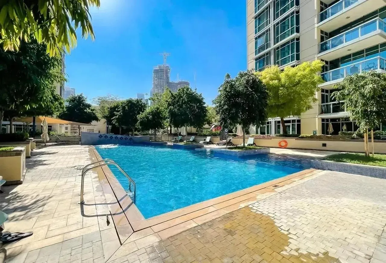 Apartment Stylish 2-Bed Apt Burj Khalifa And Fountain Views Dubai