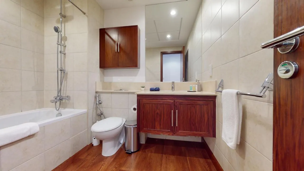 Stylish 2-Bed Apt Burj Khalifa And Fountain Views Dubai