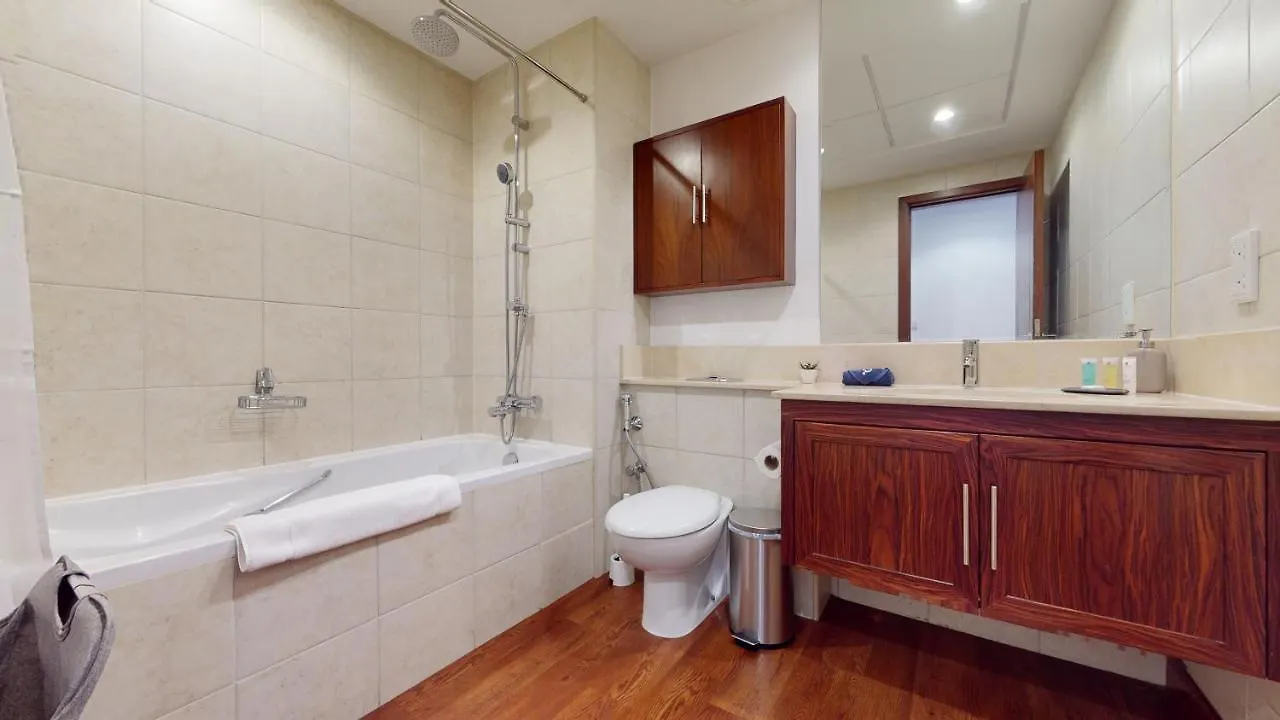 Stylish 2-Bed Apt Burj Khalifa And Fountain Views Dubai Apartment