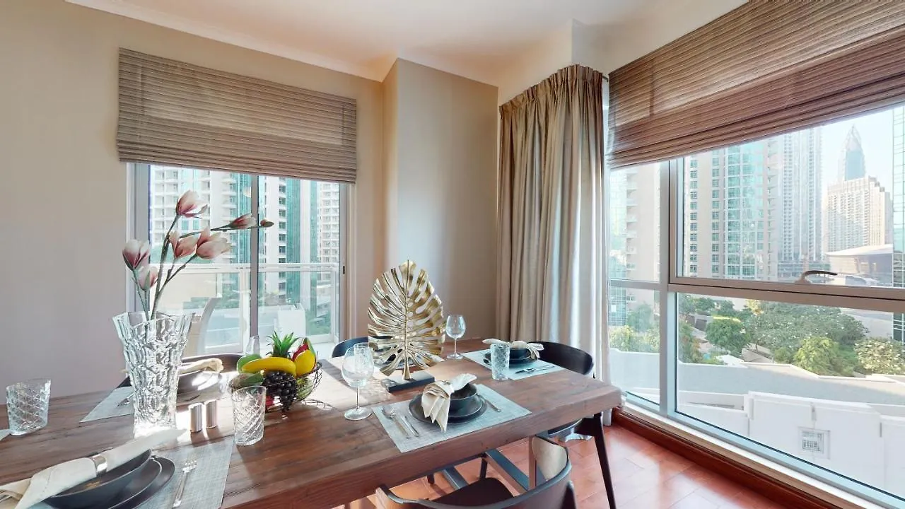 Stylish 2-Bed Apt Burj Khalifa And Fountain Views Dubai Apartment