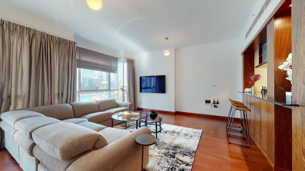 Stylish 2-Bed Apt Burj Khalifa And Fountain Views Dubai